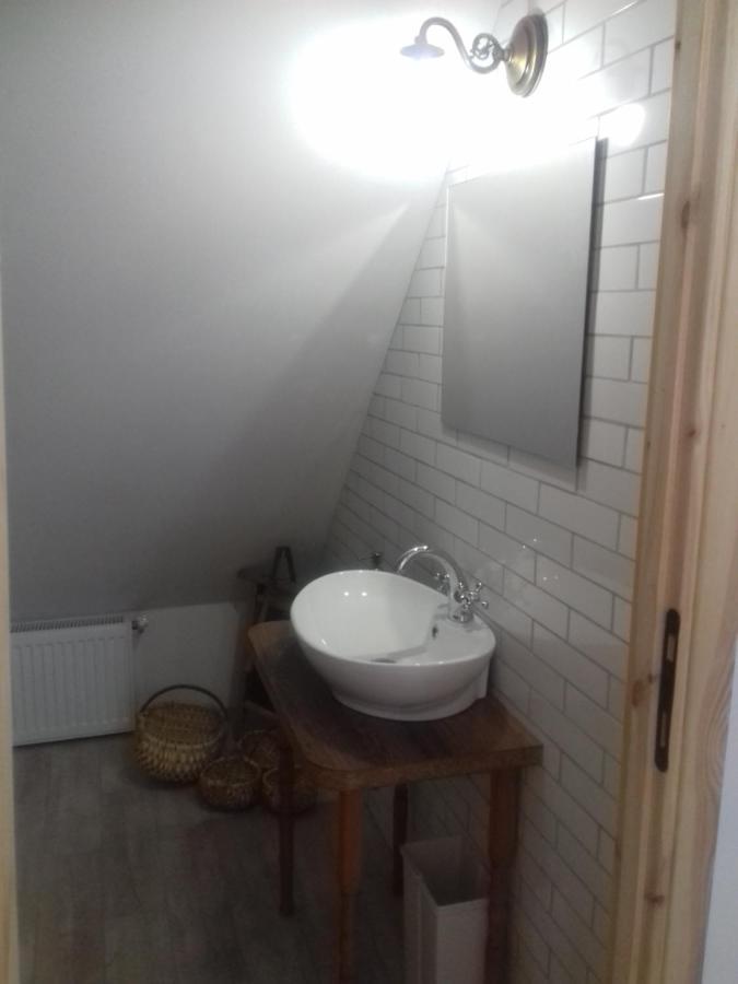 Izdebka W Zaciszu Bed & Breakfast Czarna Dabrowka Екстериор снимка